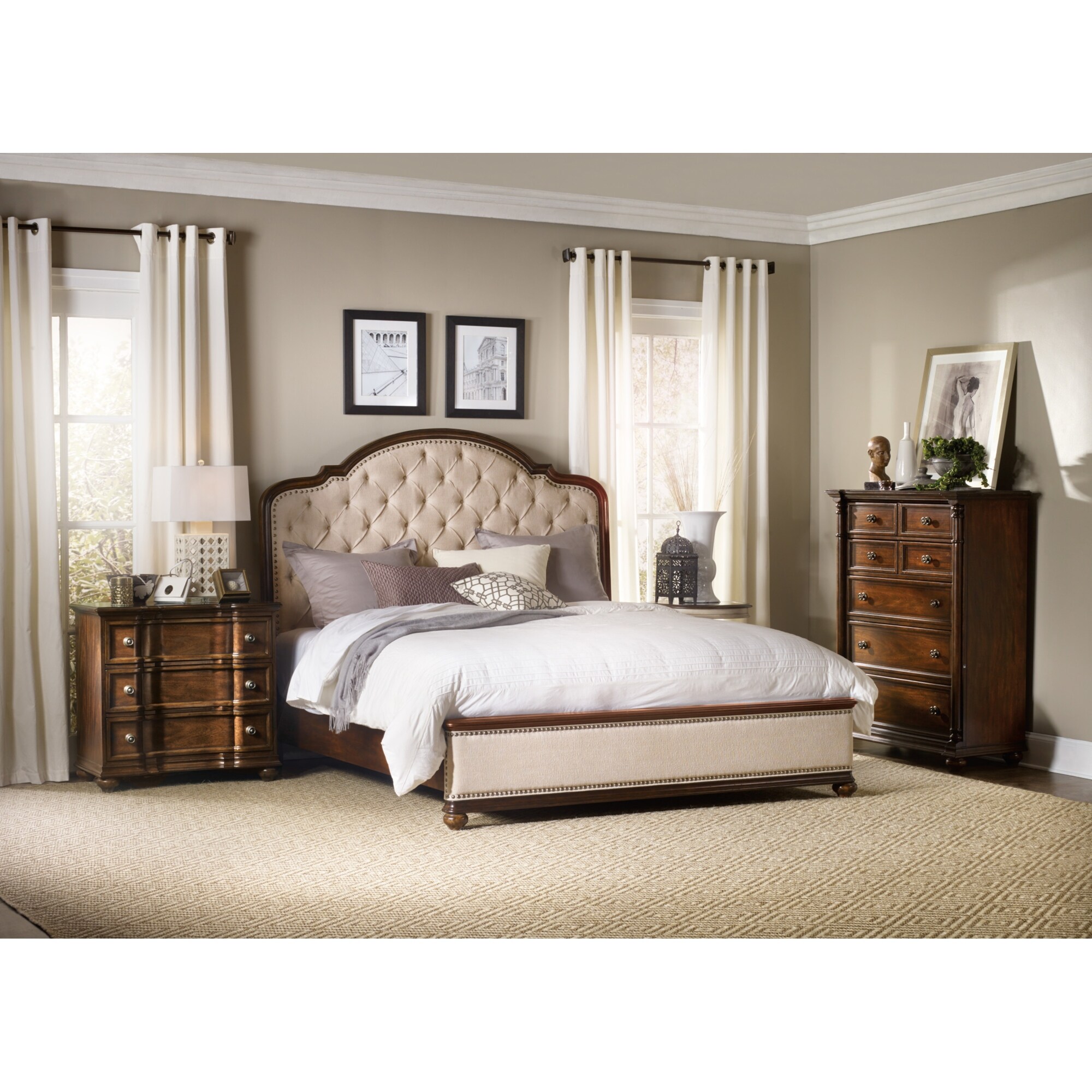 Hooker Furniture Leesburg 81-3/4 Inch Wide Panel Bed with Nailhead