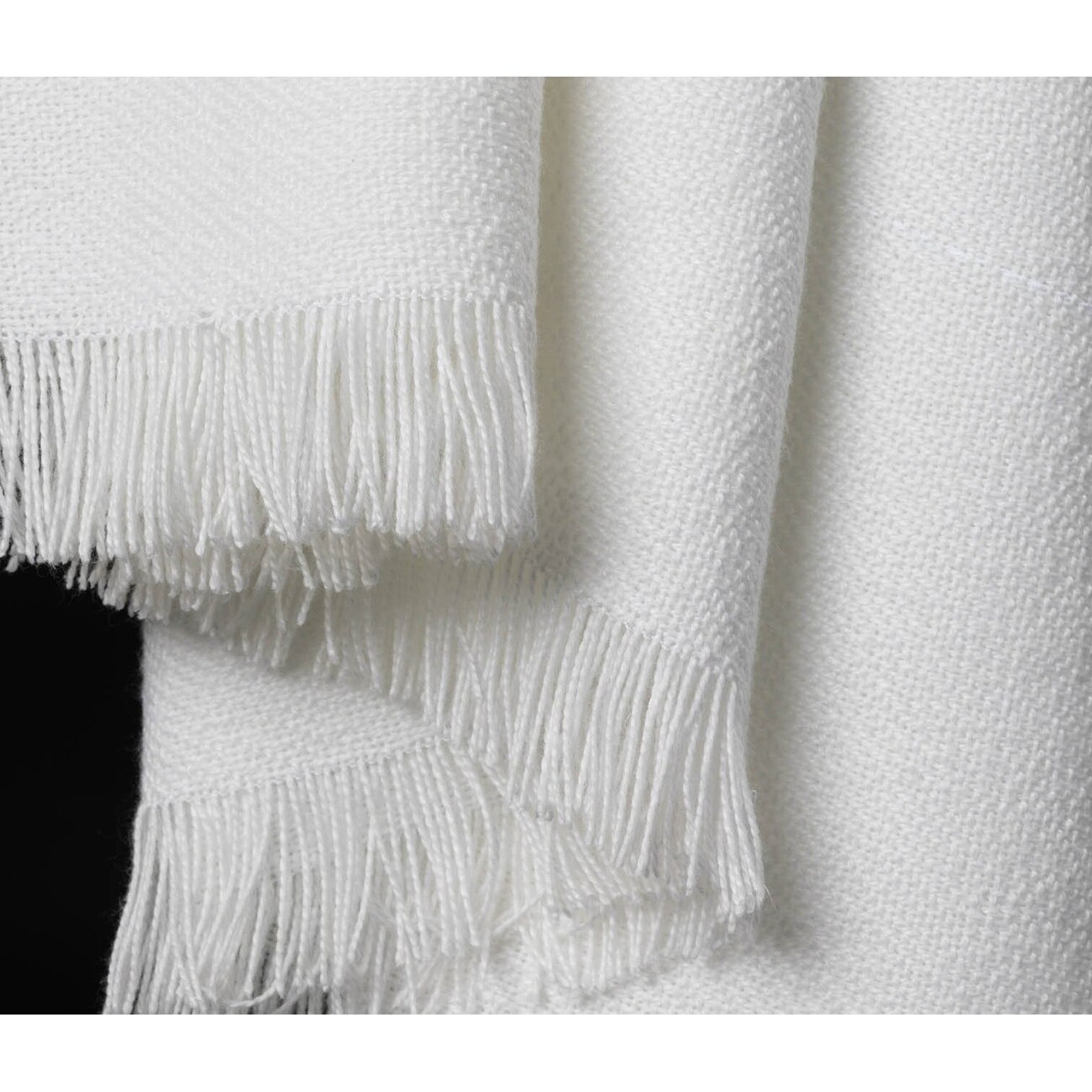 Deny Designs Scandinavian Terrazzo Woven Throw Blanket (50 in x 60 in)