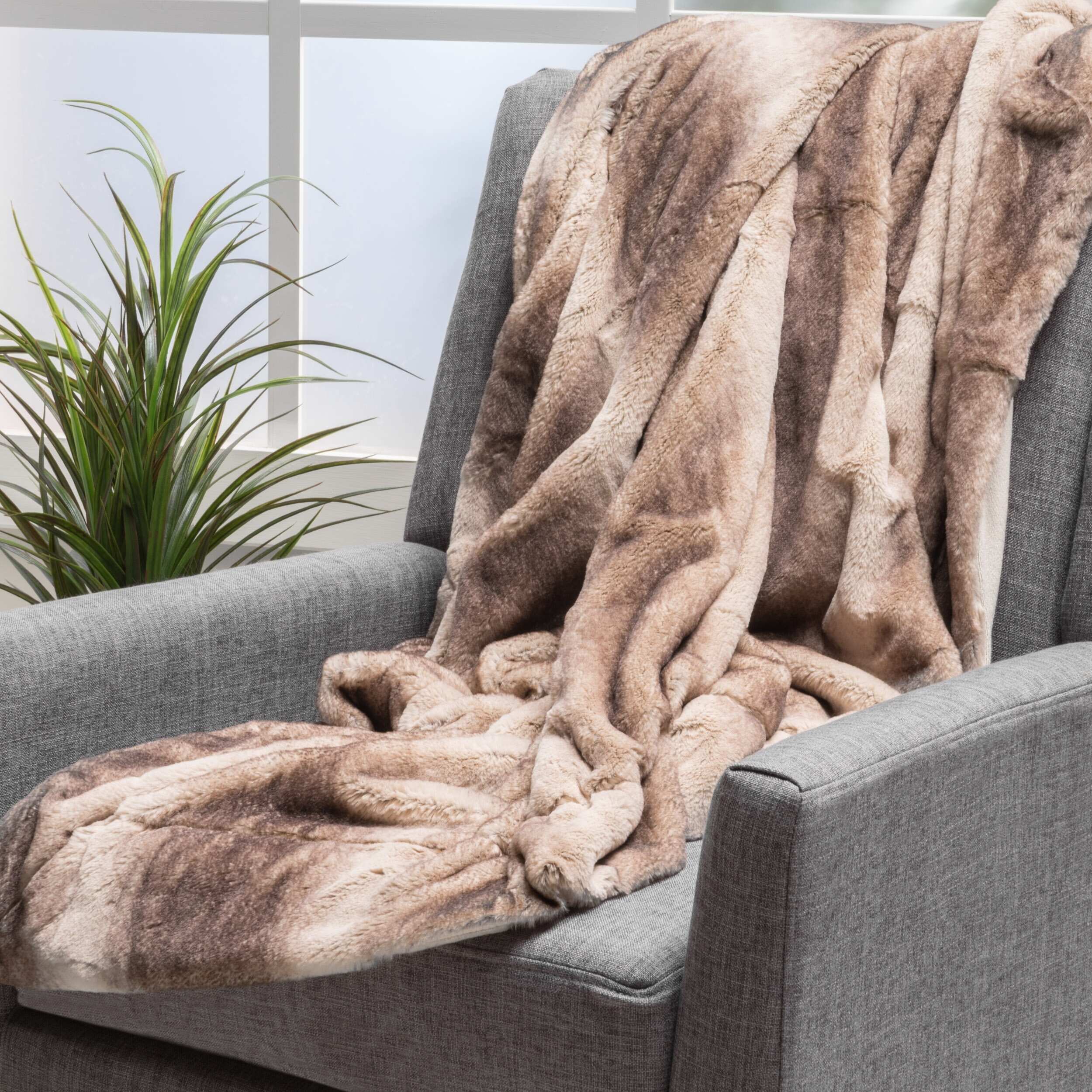 Gipson Faux Fur Throw Blanket by Christopher Knight Home
