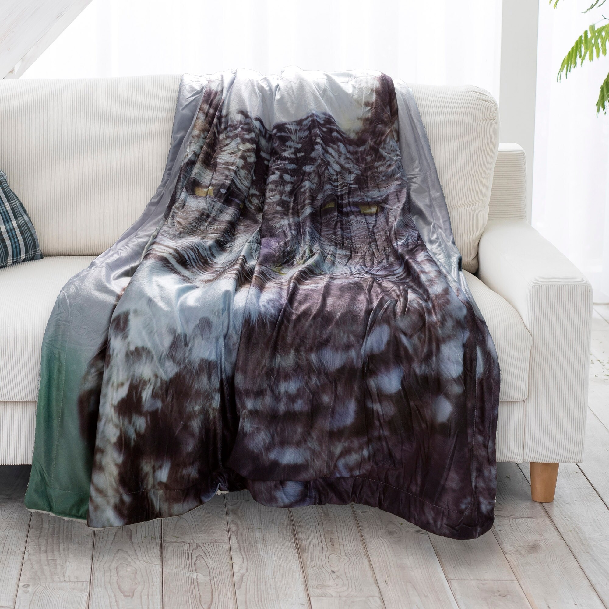 Sherpa Fleece Throw Blanket- Owl Print Pattern by Lavish Home