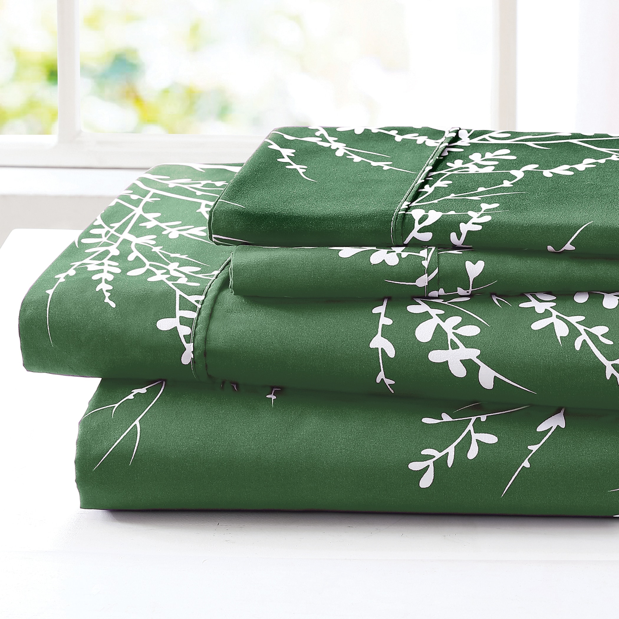 4-Piece Foliage Bed Sheets and Pillowcases Set