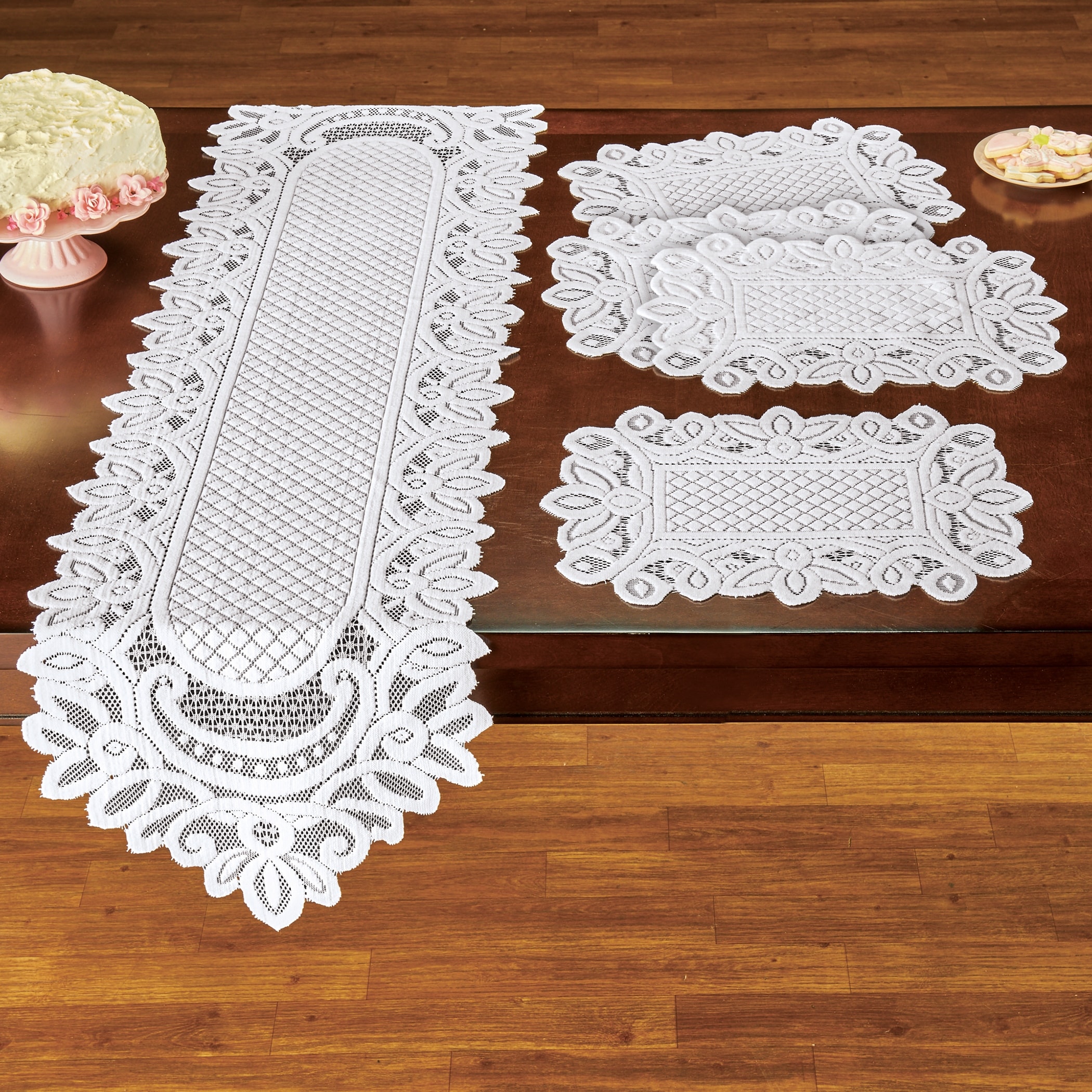 Charming 5-Piece White Lace Runner & Placemat Table Linens - 8.500 x 6.750 x 2.250