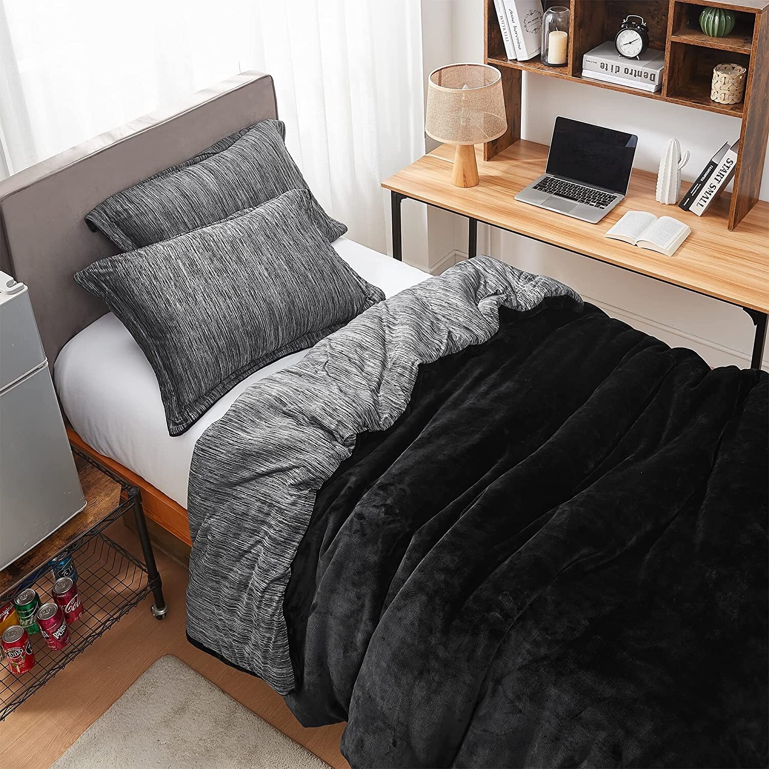 Some Like it Hot - Some Like it Cold - Coma Inducer Oversized Comforter - Black